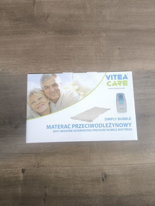 Sprzedam materac przeciwodleżynowy z pompą i zestawem naprawczym