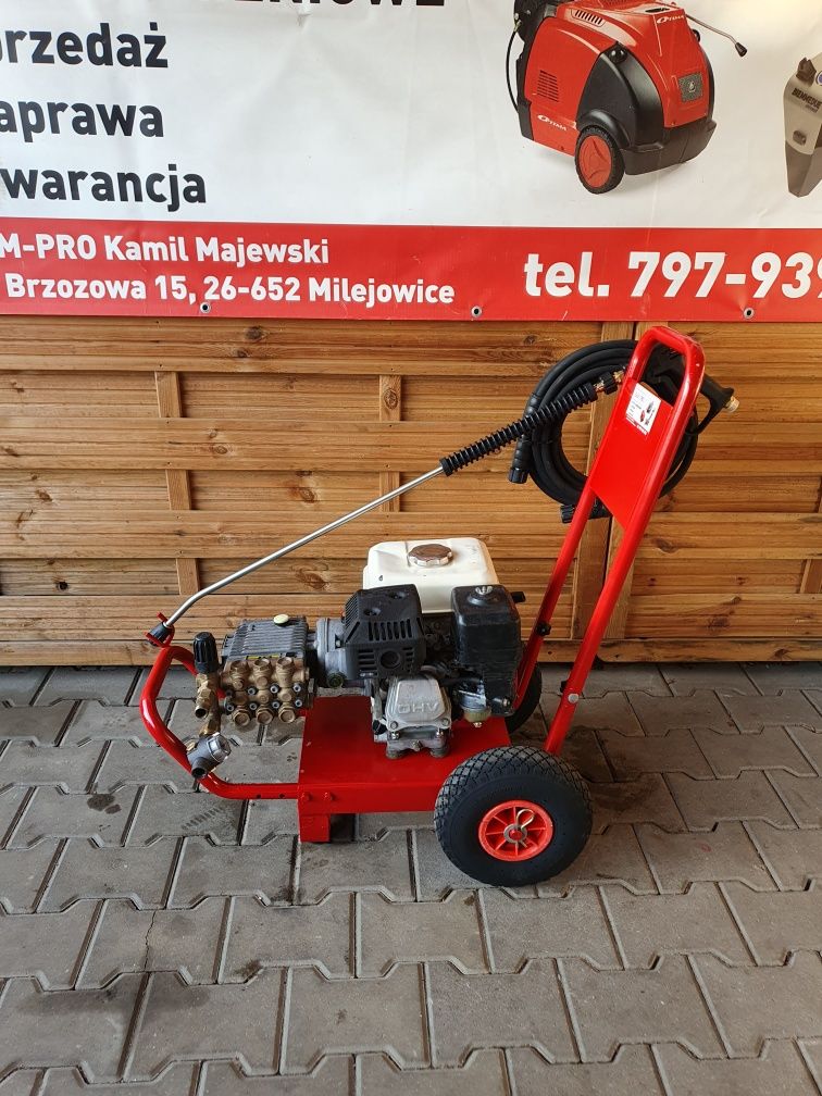 Myjka spalinowa 150bar 900l/h Honda GX 200 Interpump wolnoobrotowa