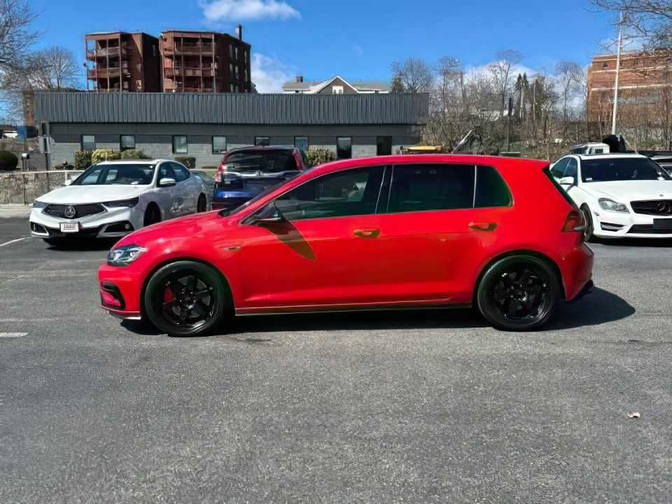 2018 Volkswagen Golf R