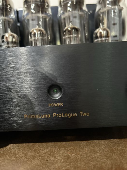 Primaluna Prologue Two com válvulas KT 120 (RESERVADO)