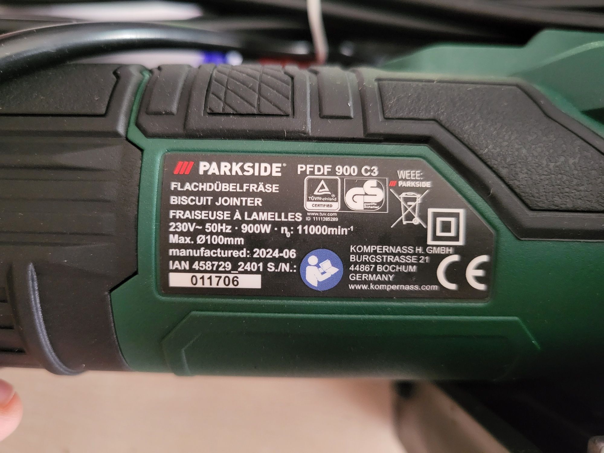 Ламельний фрезер Parkside PFDF 900 C3