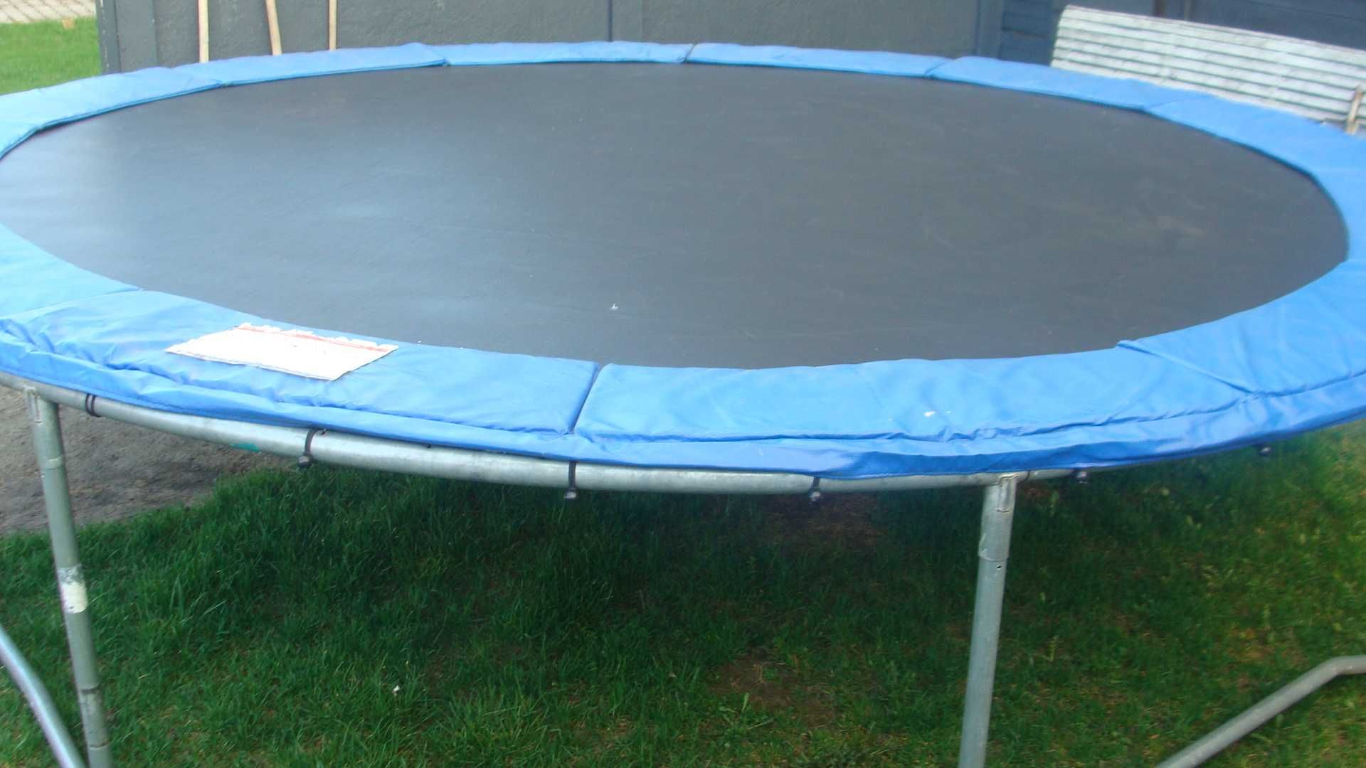 Trampolina 4 nowa batuta