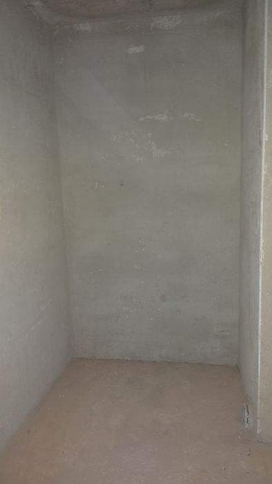 Продаж комерц.приміщ.в Нов.жк сузірря /в внутр.дворі  Рівненська