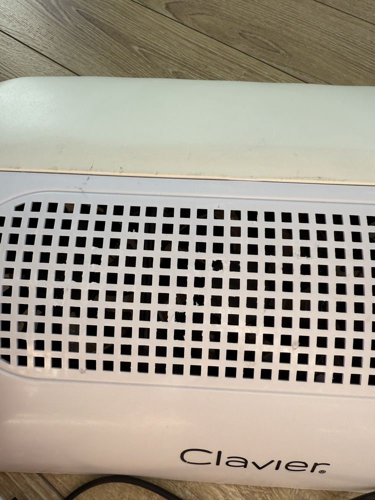 Pochłaniacz pyłu do paznokci Clavier