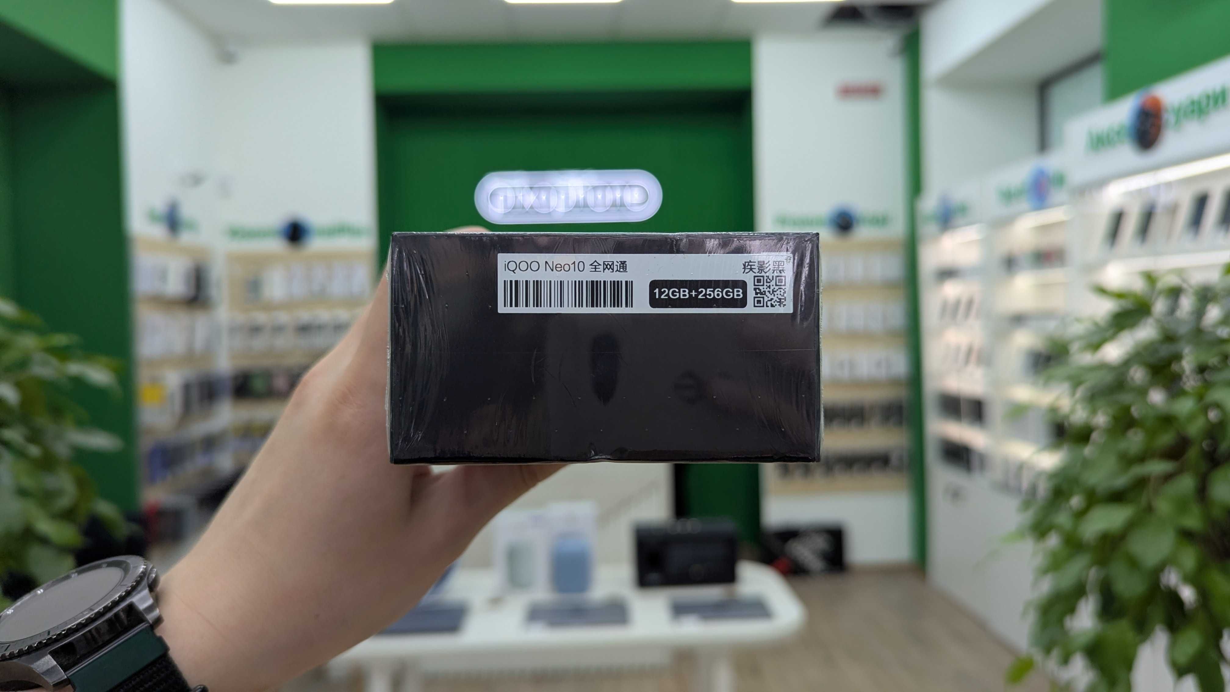 Магазин NEW Vivo iQOO Neo 10 12/256GB Black Оплата частинами Гарантія
