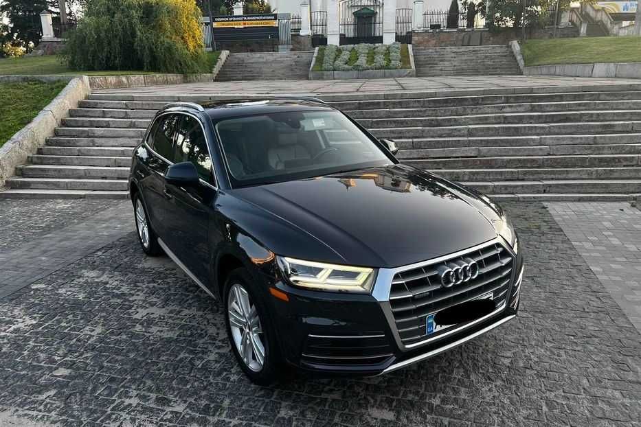 Продам Audi Q5 Premium Plus Tech 2017 года