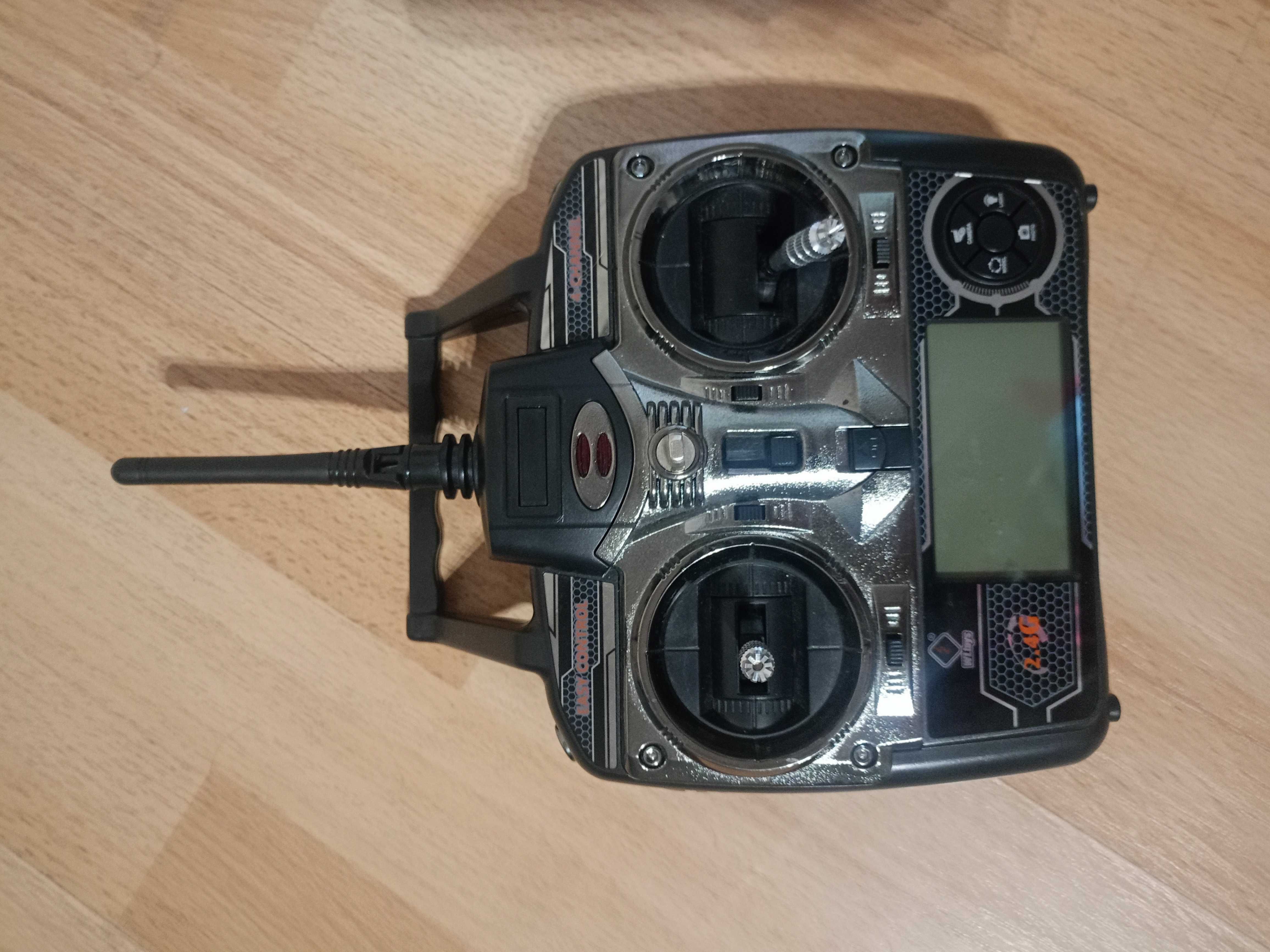 Sprzedam drona Wltoys v666 FPV.