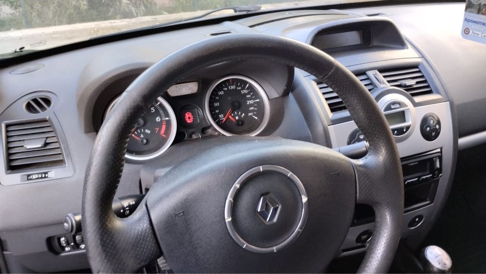 Renault Megane II (рестайлинг), 2009 г.в.