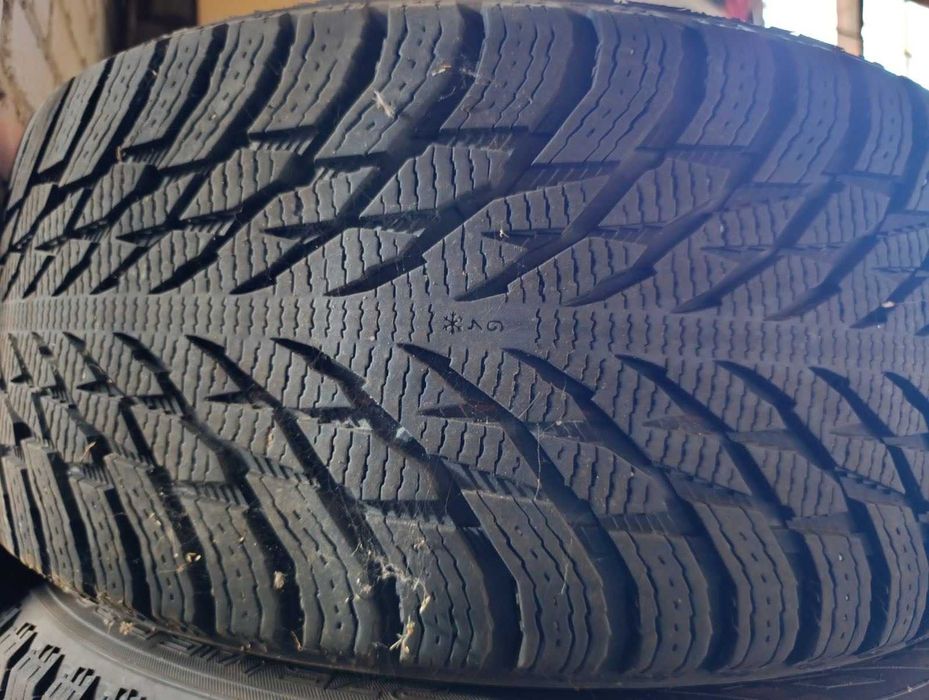 Шини Nokian Hakkapeliitta R3 SUV