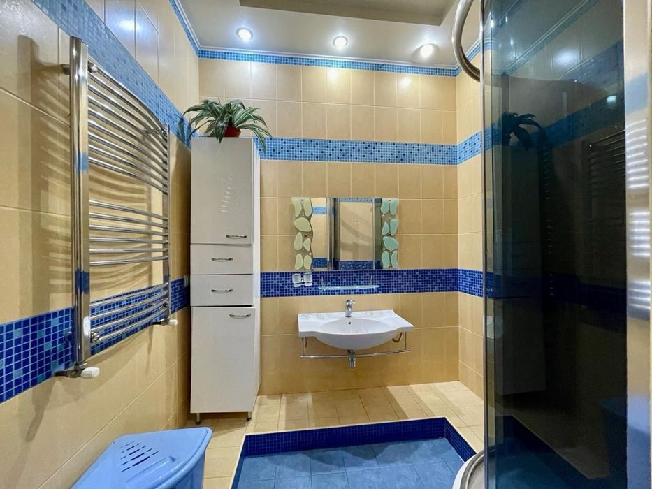 Продаж 3К квартири в Центрі