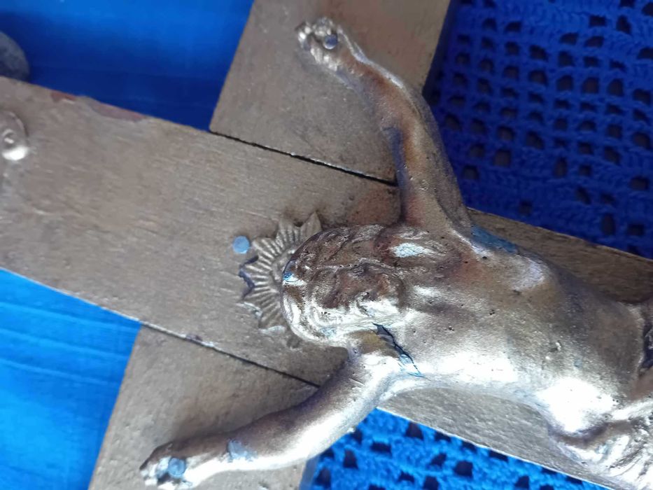 Przedwojenny drewniany krzyż krucyfiks duży pięknie wykonany !