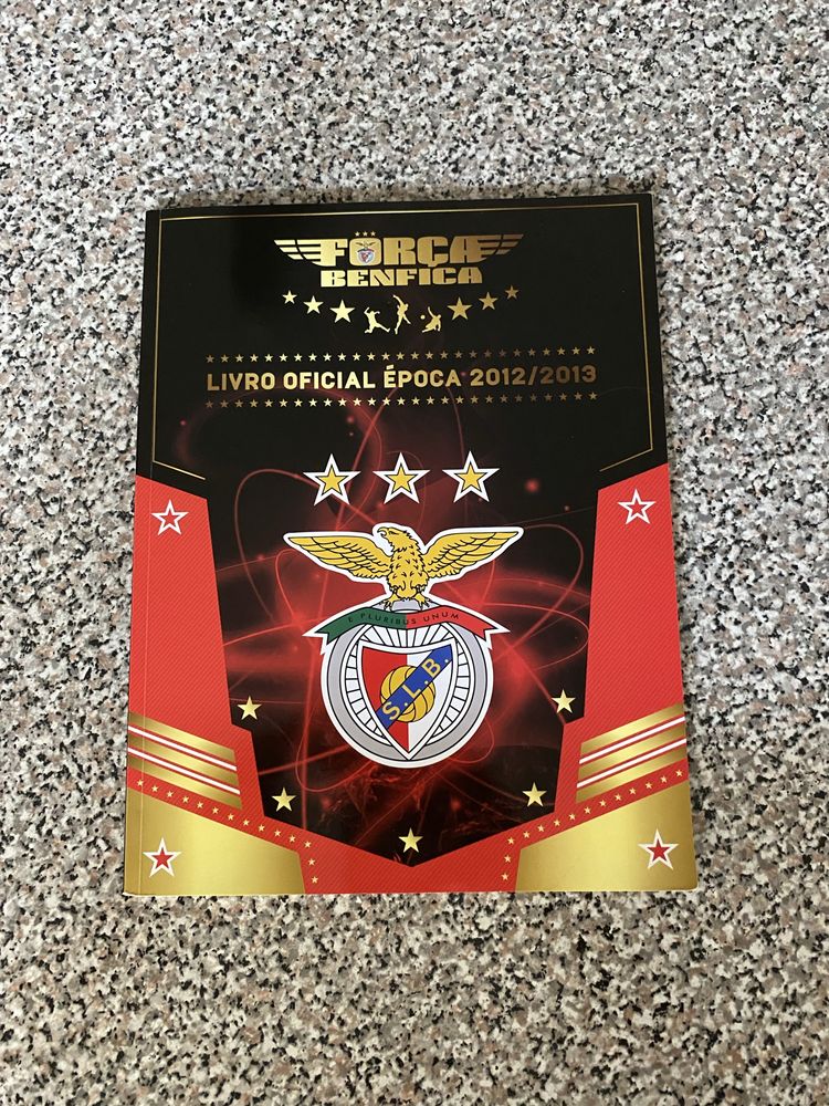 "Livro Oficial do Benfica 2012/2013 - Coleção e Paixão"