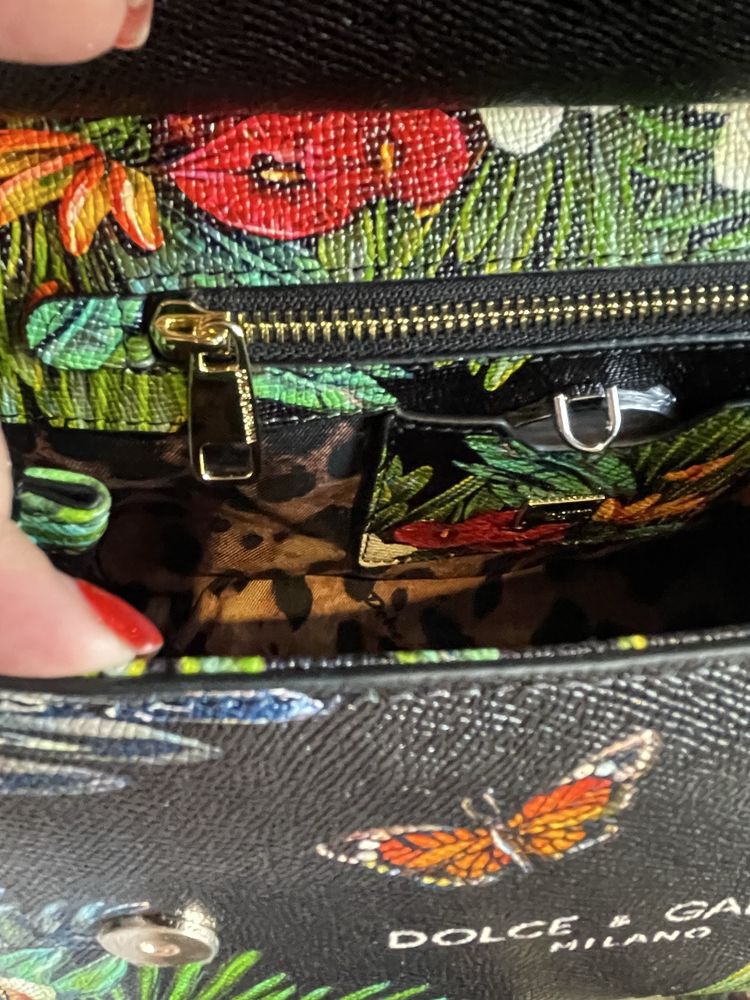 Сумка твоєі мріі від Dolce Gabbana