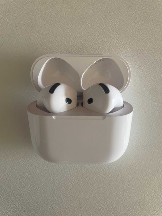 airpods 4 (cancelamento de ruido)