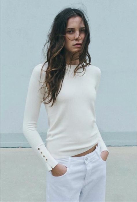 Базовий віскозний светр фірми Zara