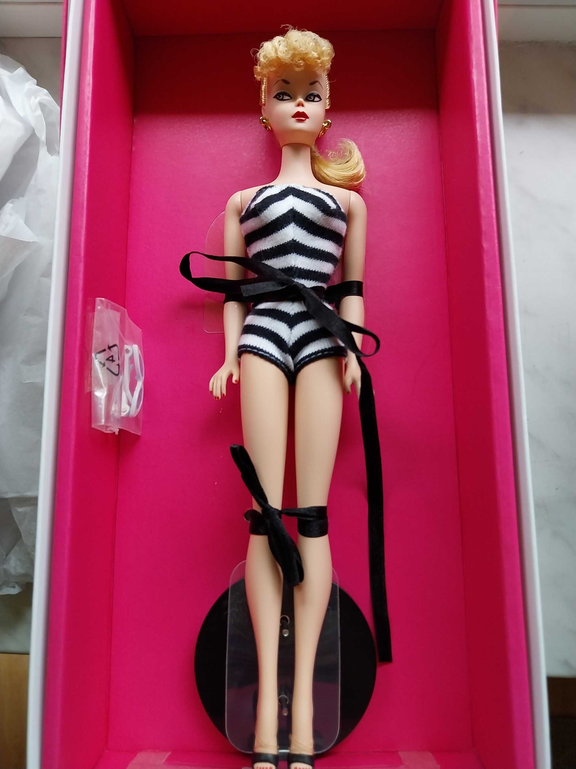 lalka kolekcjonerska silkstone Barbie 75 lecie Mattel signature GHT46
