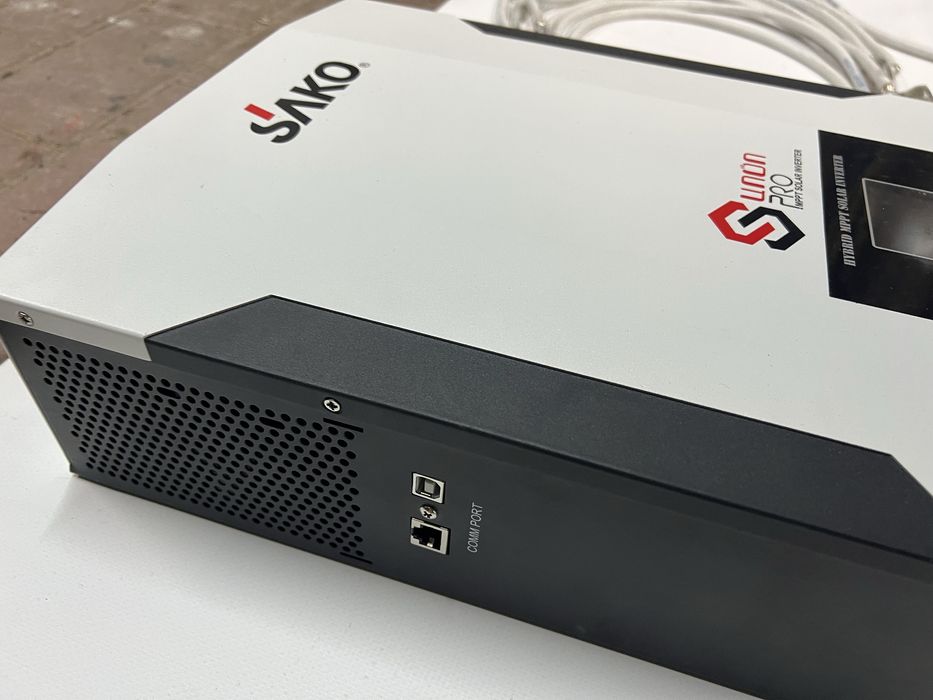 Гібридний інвертор 5,5 кВт, MPPT SAKO Sunon Pro 5500, 220 В