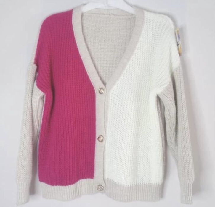 Casaco Malha com pormenor Botão