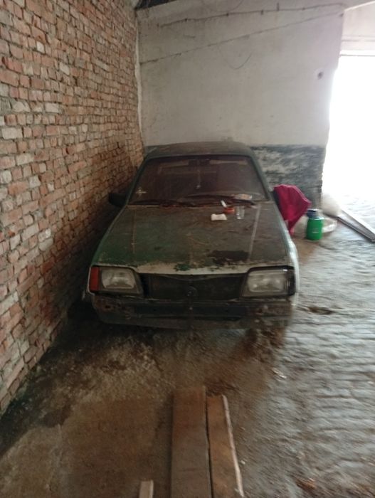 Продам Опель Аскона