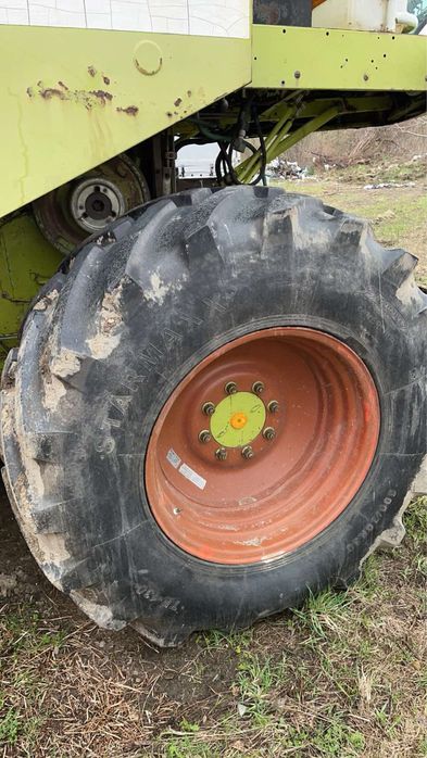 Комбайн CLAAS Dominator108
