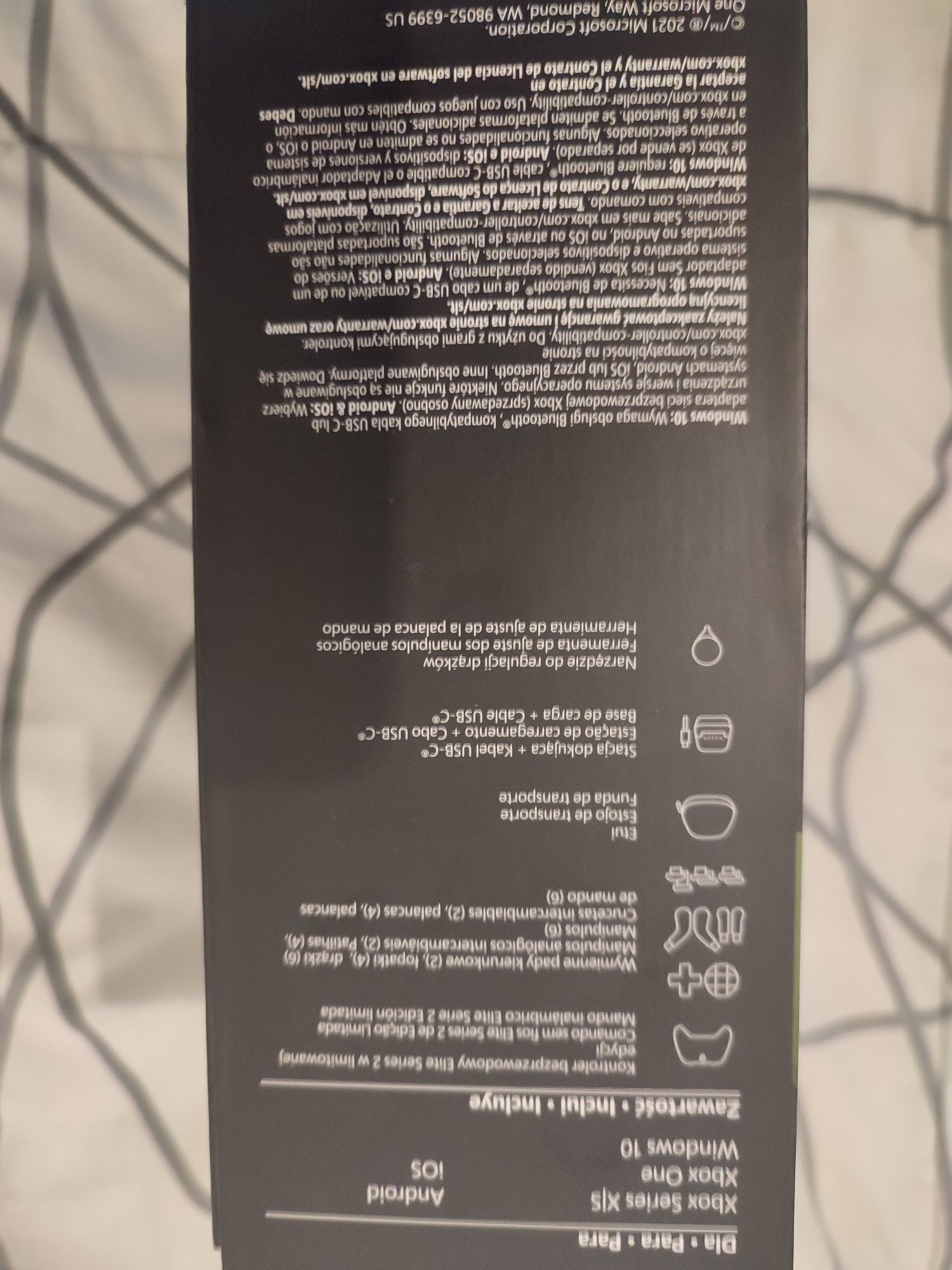 Comando Xbox Elite Series 2-Edição Limitada Halo Infinite.

- Edição
