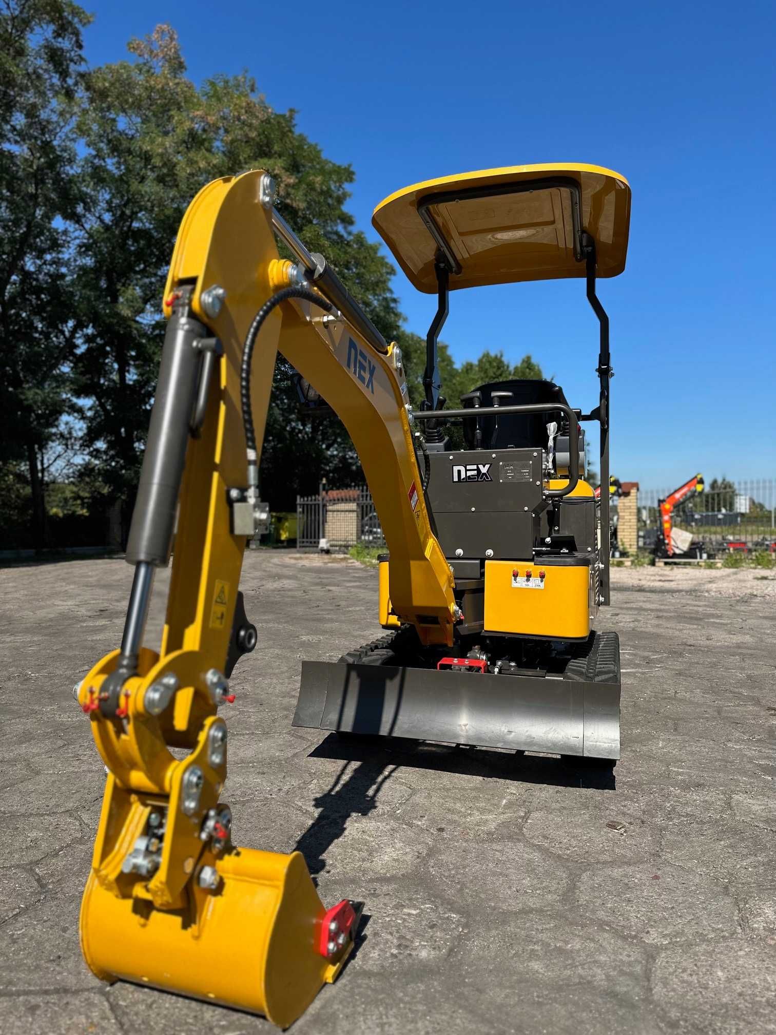 Mini koparka NEX N12 Full silnik YANMAR pompa trzysekcyjna SHIMADZU