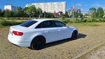 Audi A4 B8 2.0 2014r