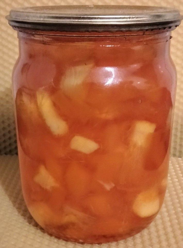 Аджика .Варенье из манго,яблочное. Огурцы по корейски.