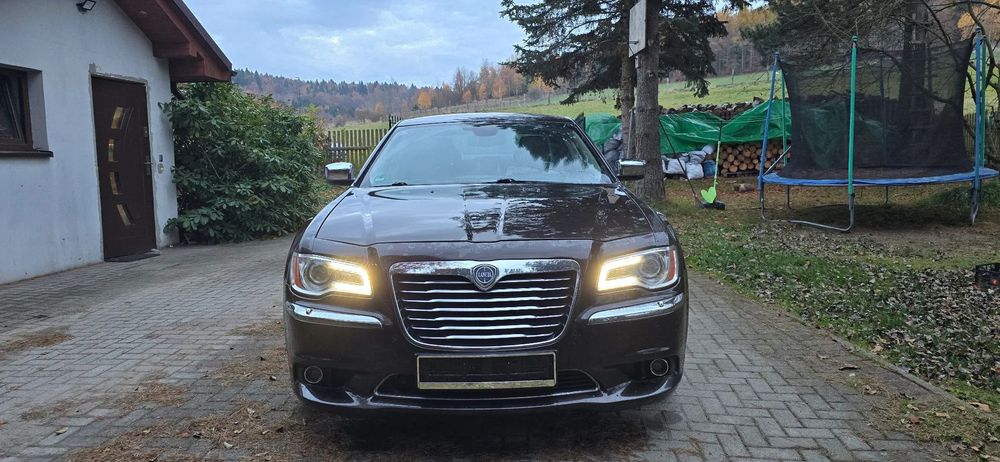 Lancia Thema Ksiażka serwisowa, pierwszy właściciel