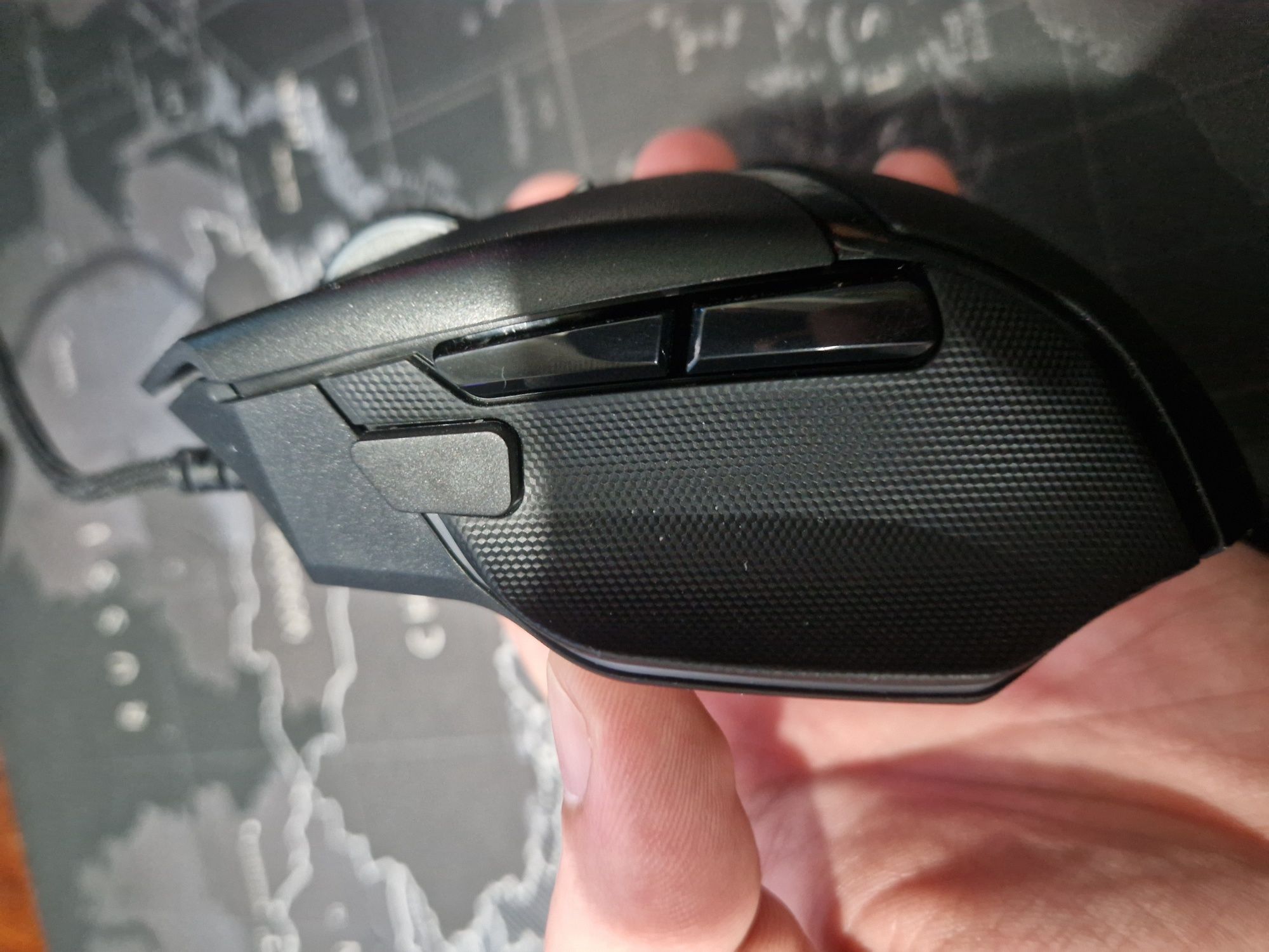 Мишка Razer basilisk v3