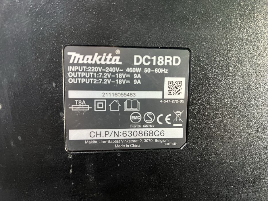Szybka ładowarka Makita DC18RD