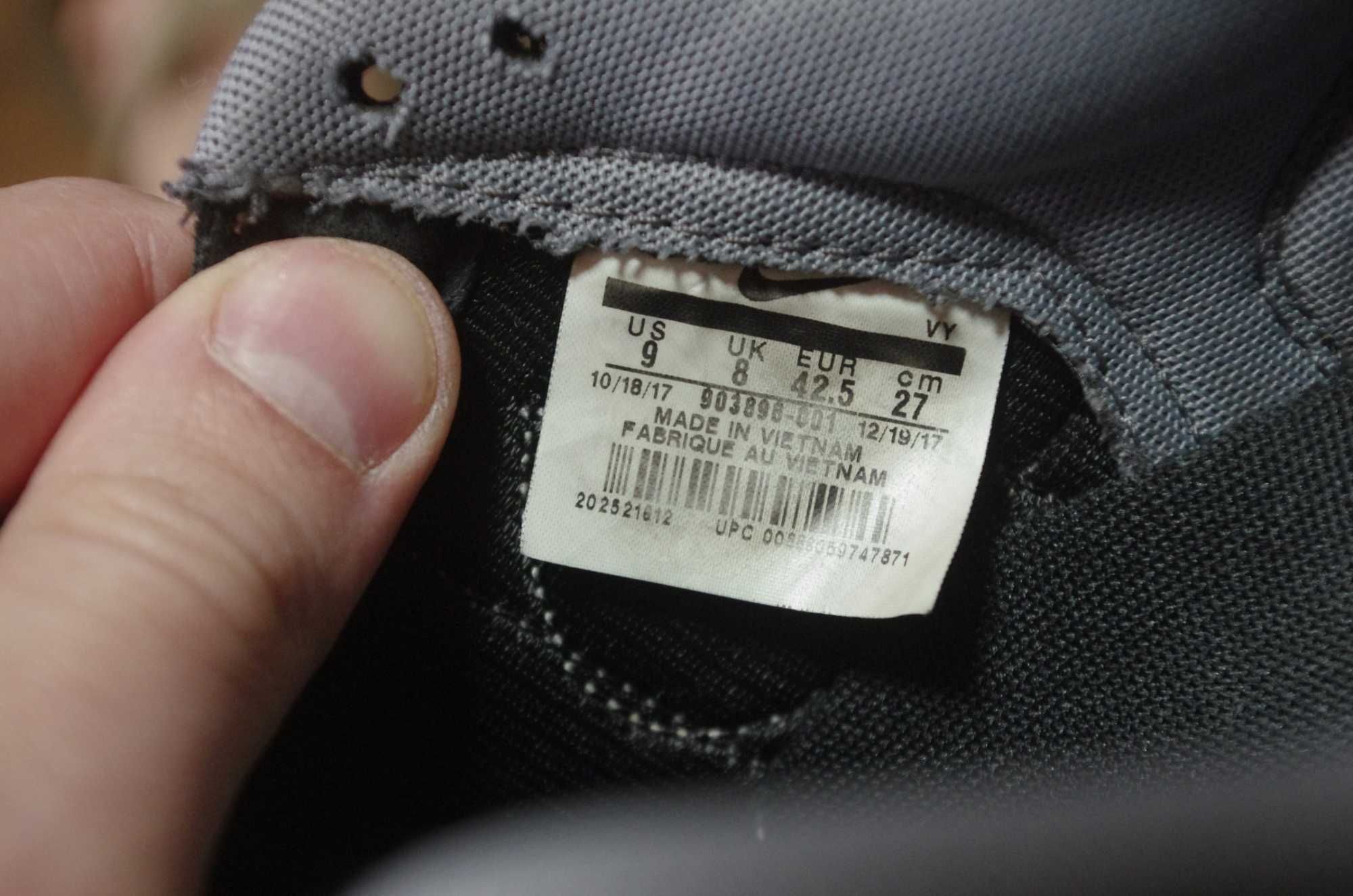 Кроссовки Nike Air Vortex black white cool grey оригінал 42,5 розмір