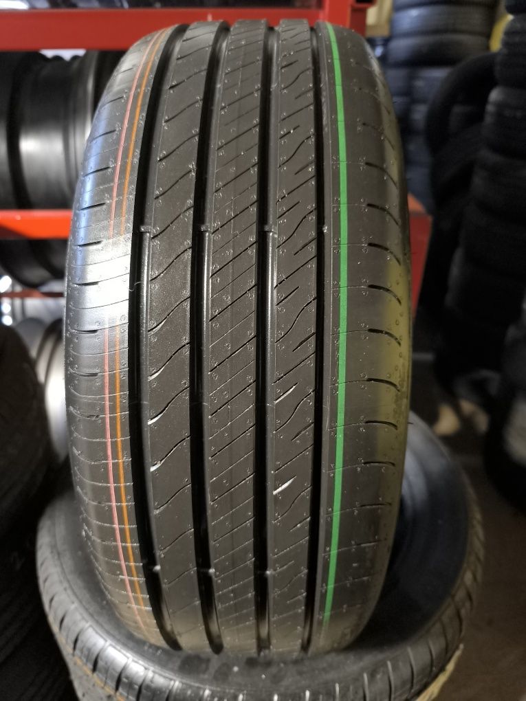 "Opony Goodyear efficientGrip 215/55/17 komplet nowe