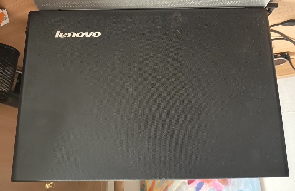 Klapa obudowa + ramka matrycy + zawiasy laptop Lenovo G510