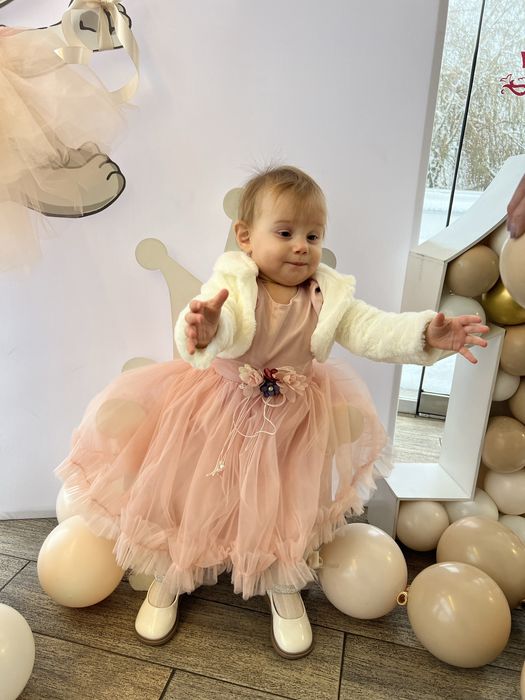 Сукня на 1 рочок