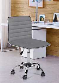 Skórzane krzesło biurowe z niskim oparciem fotel obrotowy