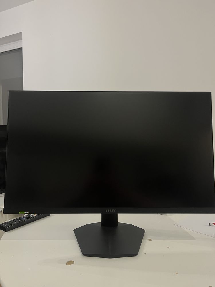 Monitor gamingowy 27 cali MSI 180hz
