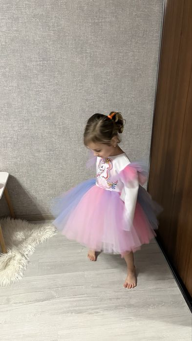 Сукня для принцеси