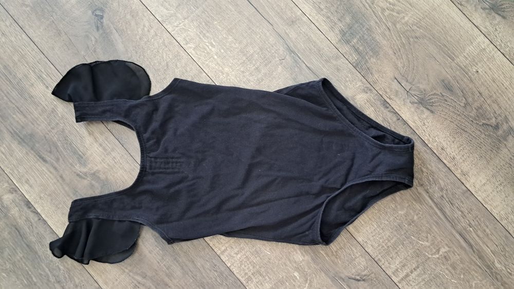 Спортивный купальник на 8-11 лет