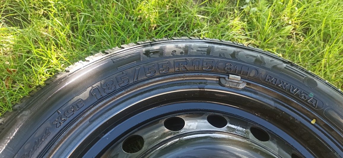 Opona Michelin Energy 185/55 R15 z felgą