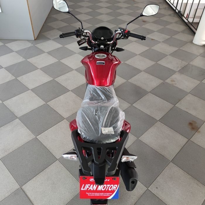 Дорожный мотоцикл Lifan LF150-2E