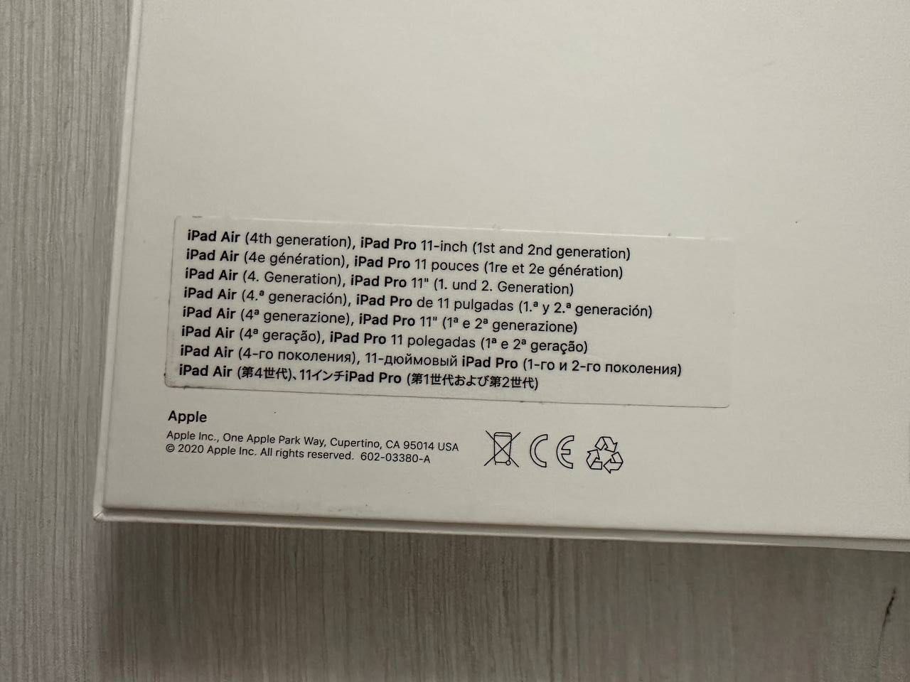 Чохол клавіатура Apple для IPad 10,9/11’ Smart Keyboard Folio