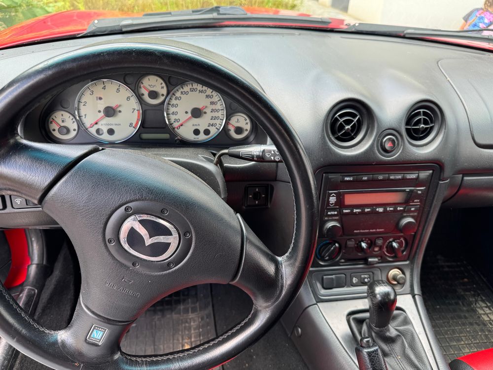 Mazda MX-5 NB 2002 1.6 – 170 000 km + Hardtop