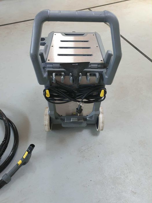 Sprzedam Kärcher Professional SGV 8/5 – stan bardzo dobry!