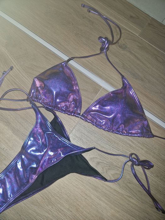 Ciekawy strój kąpielowy