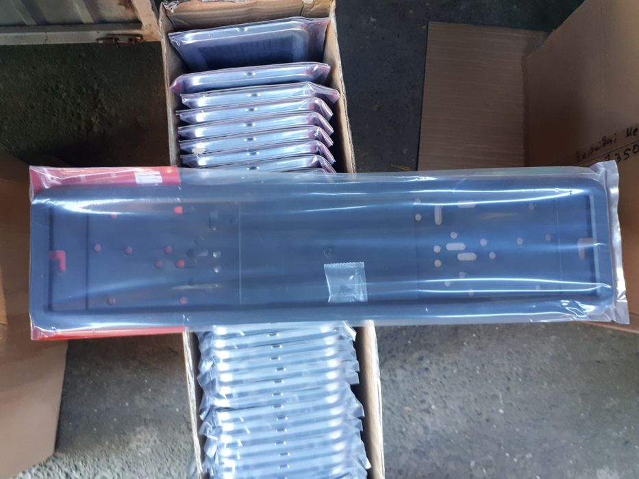 Рамка для номера авто рамка номера нержавійка автомобільні