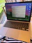 MacBook air M1 z 2022r.