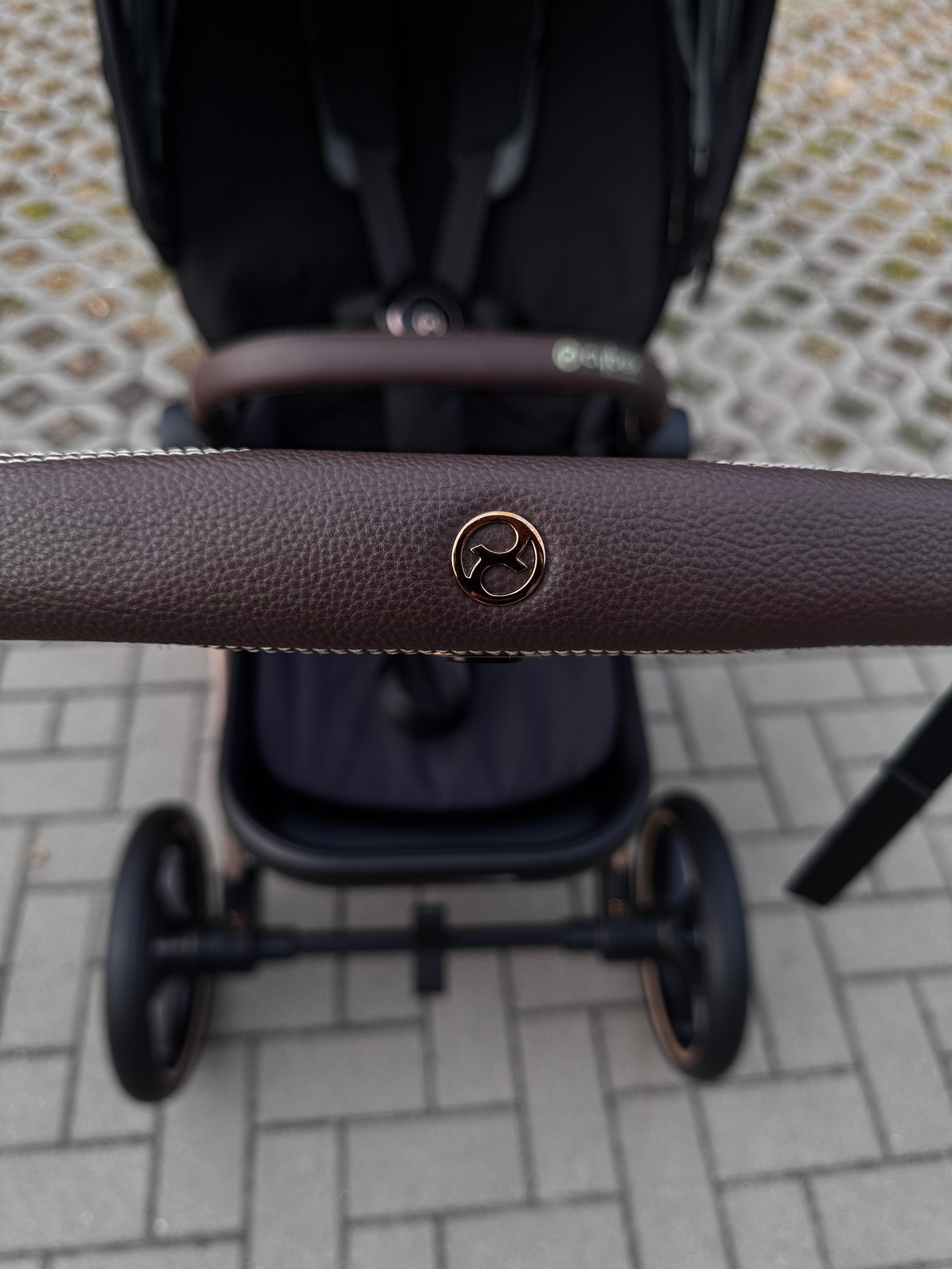 Cybex Priam 4 Deep Black Rose Gold