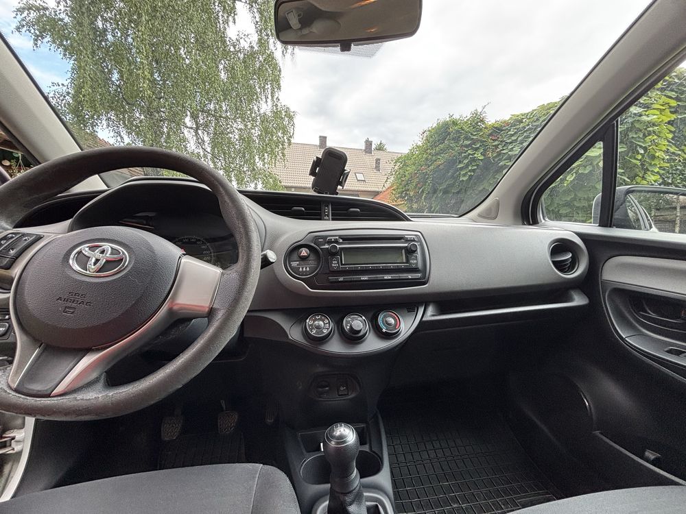 Toyota Yaris 2016