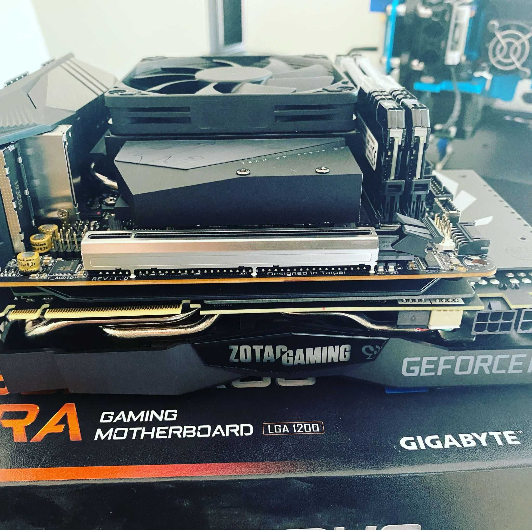 Bundle Aorus Z490i + i7 10700 + 32Gb DDR4